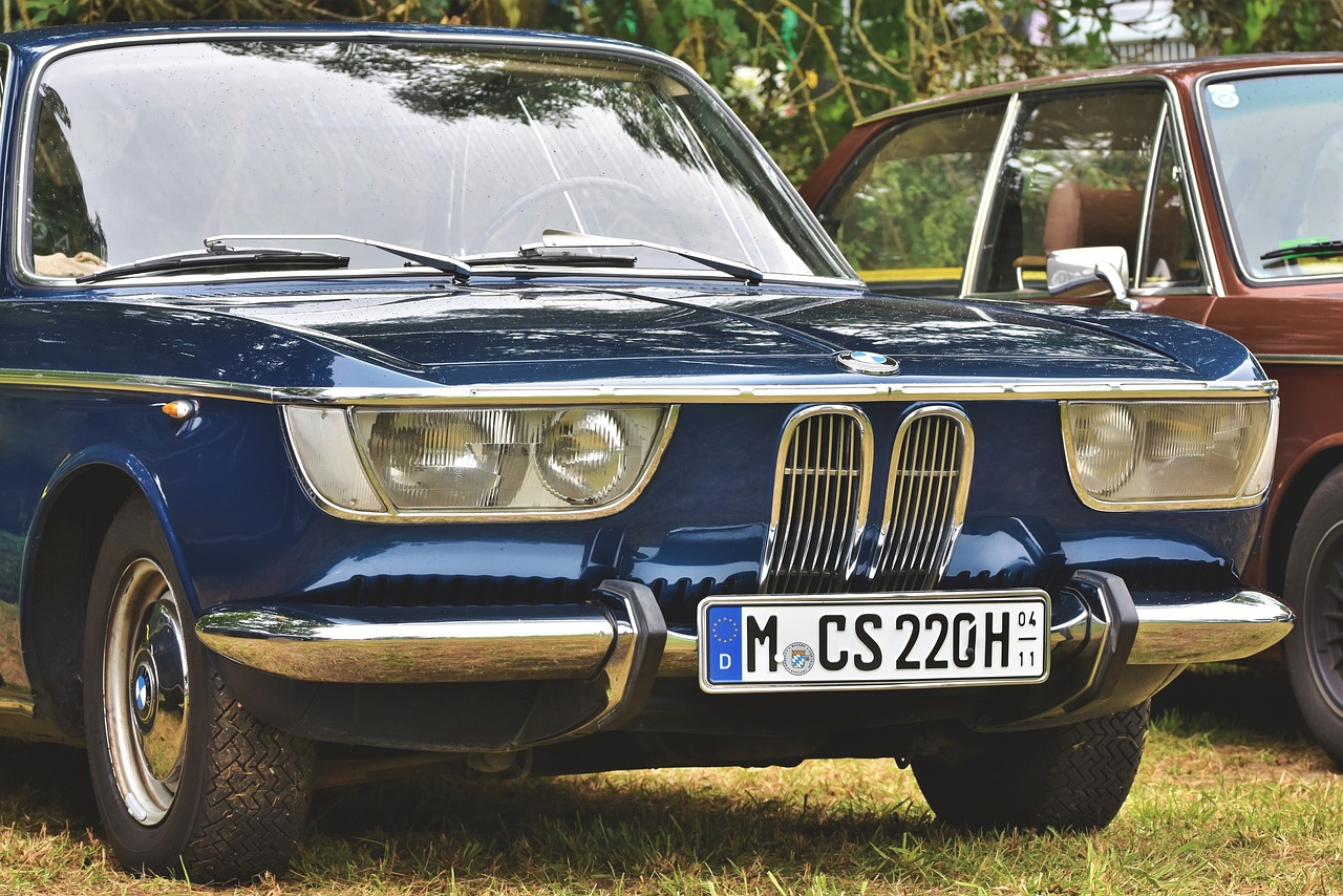 ¿Qué diferencia hay entre un coche histórico y un clásico?